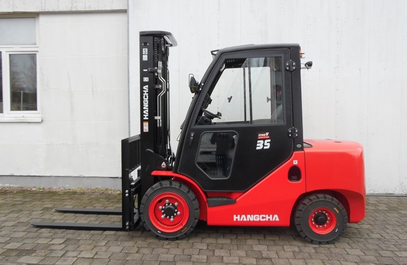 Dieselstapler CPCD35-XH7F